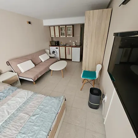 Apartman Treti Mart North *
